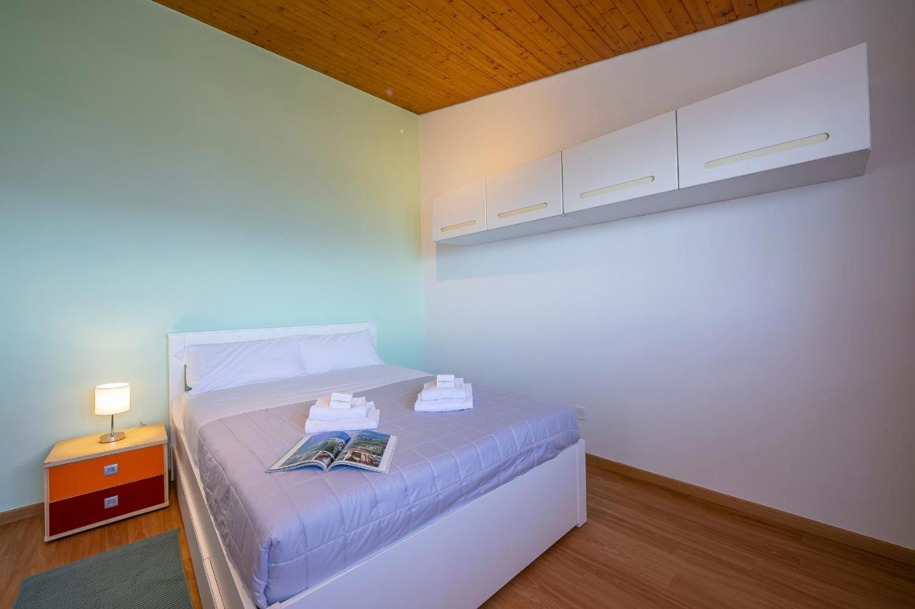 Appartement Petit Cadeau à Cademario Extérieur photo